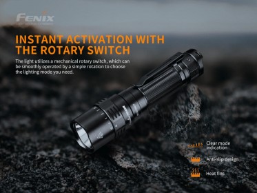 Fenix PD40R V2.0 tölthető zseblámpa
