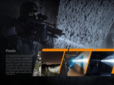 Fenix TK26R tölthető taktikai zseblámpa