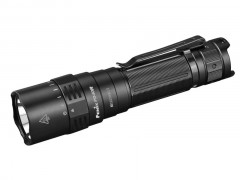 Fenix PD40R V2.0 tölthető zseblámpa