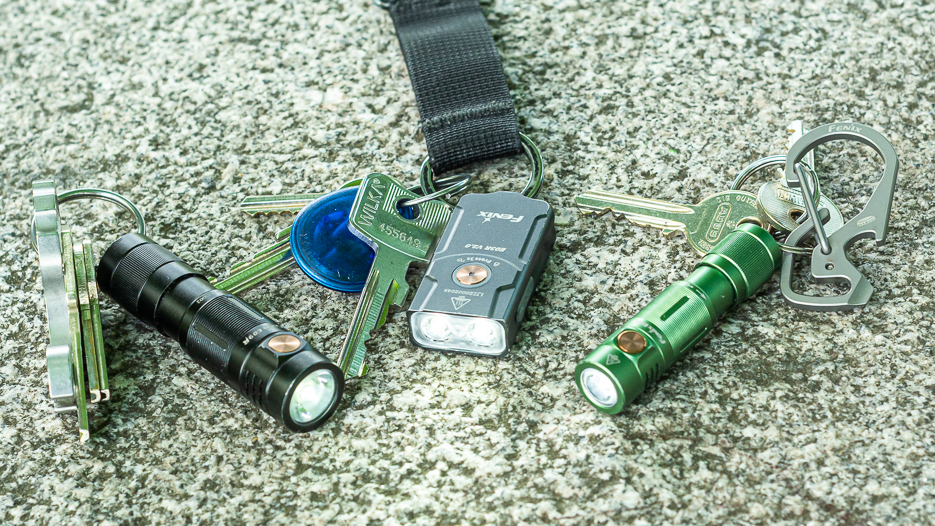 Balról: Fenix E09R, Fenix E03R V2.0 és Fenix E05R